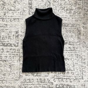 Black vintage no sleeve turtleneck